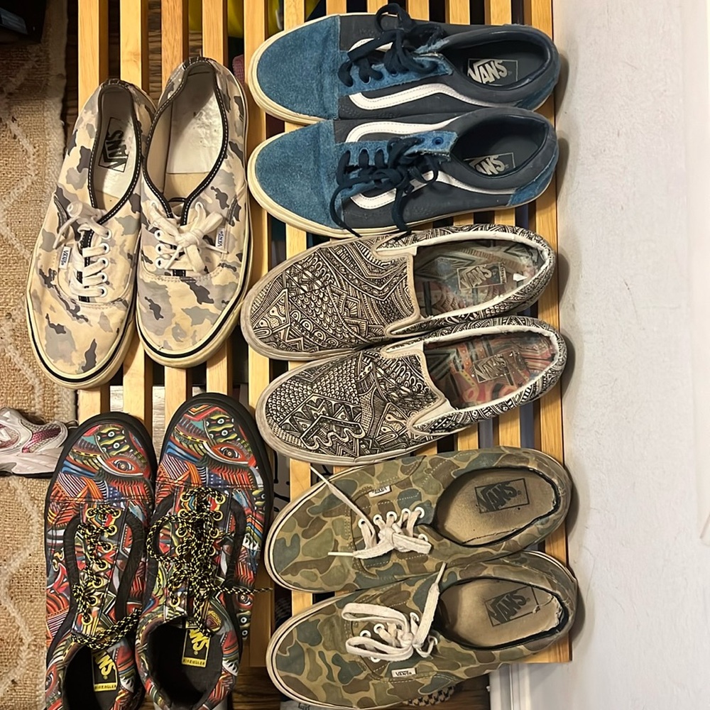 5 pairs of Vans in various conditions